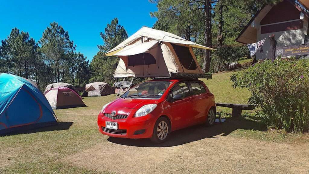 car and tent on top