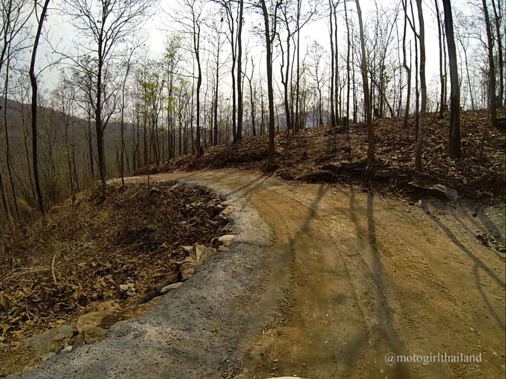 off-road to Wat Khun Luang Mae Win