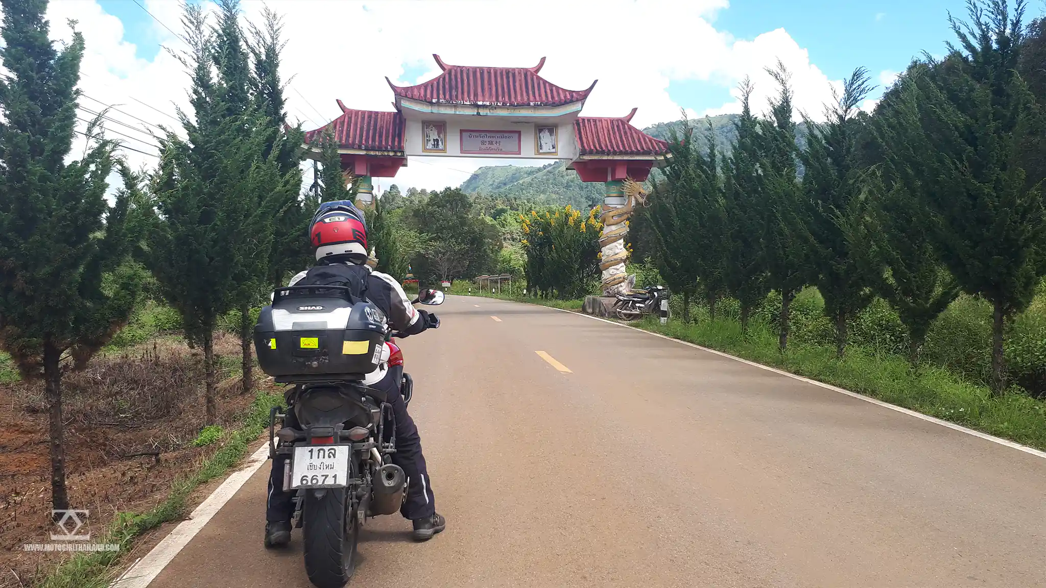 GT Rider Memorial Chedi Mae Hong Son
