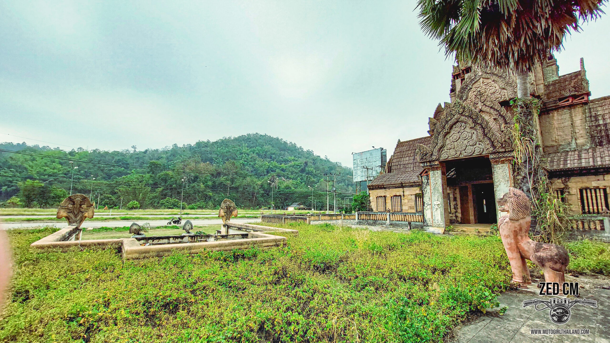 strange building at mae kachan