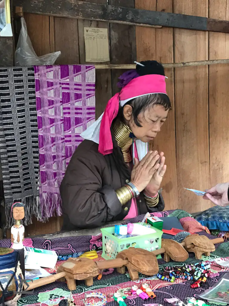 kayan-village-long-neck