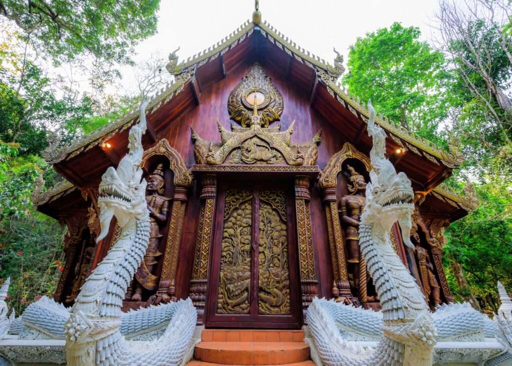 20 Unusual Chiang Mai Temples You’ve Never Heard Of! 85 Wat Luang Khun Win