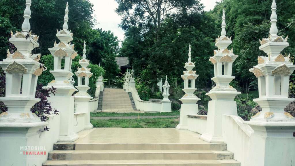 20 Unusual Chiang Mai Temples You’ve Never Heard Of! 213 Wat Pha Tammachart