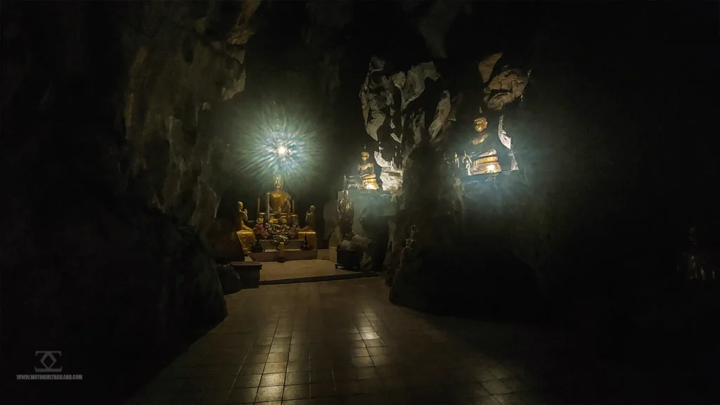 Nakha Charoen Tham Cave