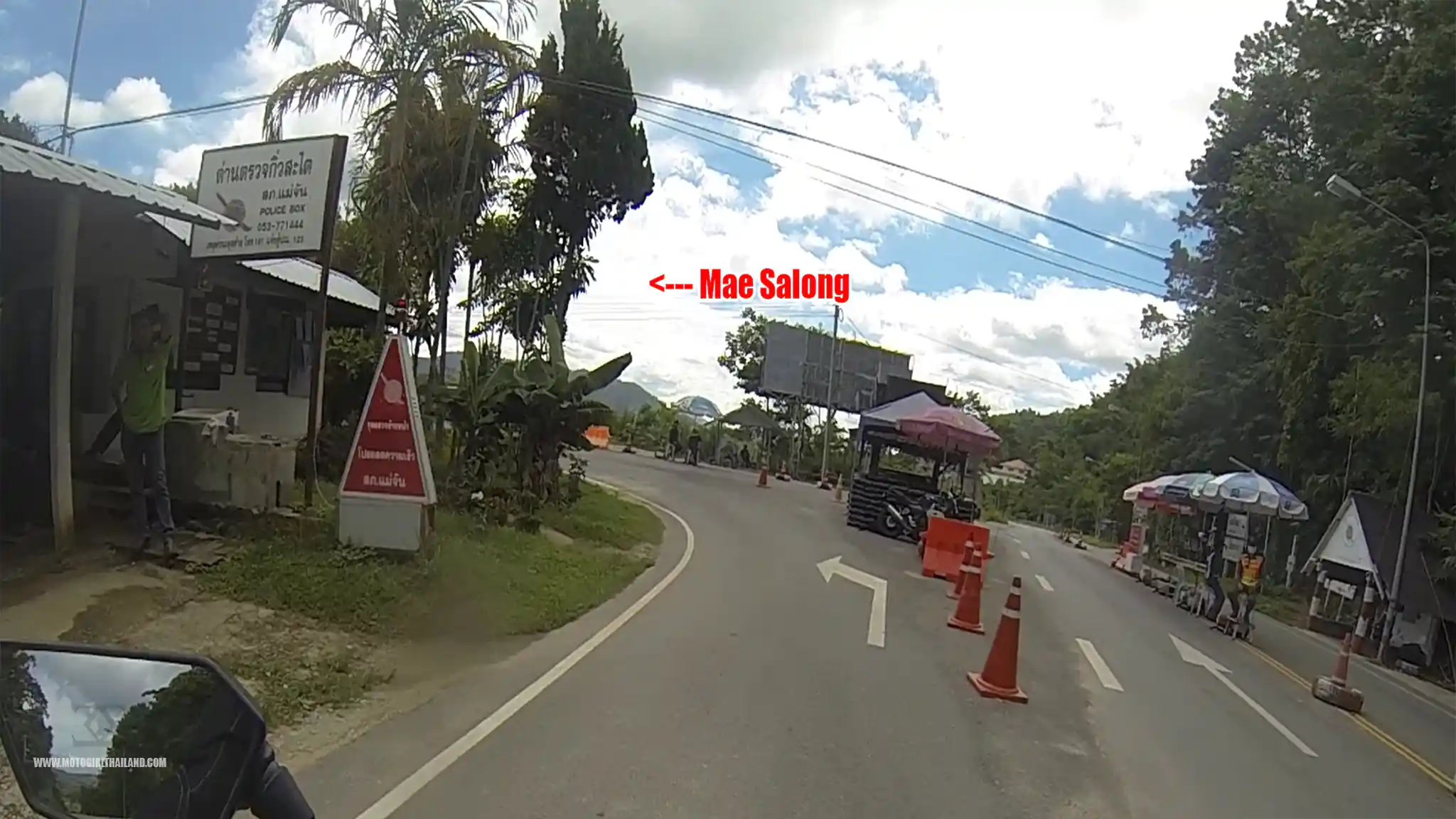 Doi Mae Salong Turnoff