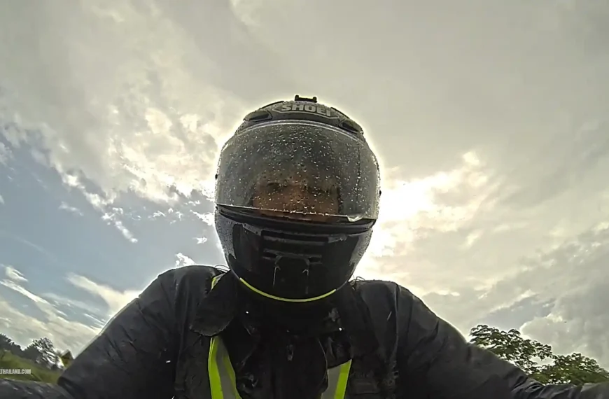 Big Border Ride Zed Rainy