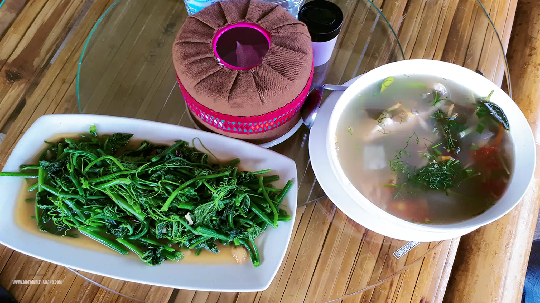 Doi Chaang JaDae Coffee Cafe Restaurant Food