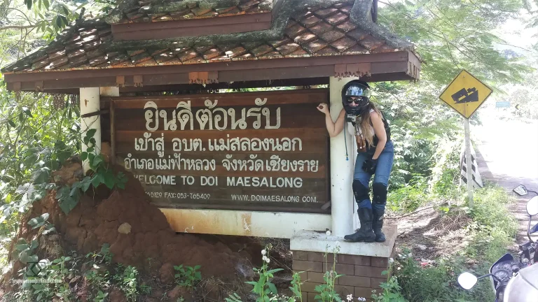Doi Mae Salong Sign