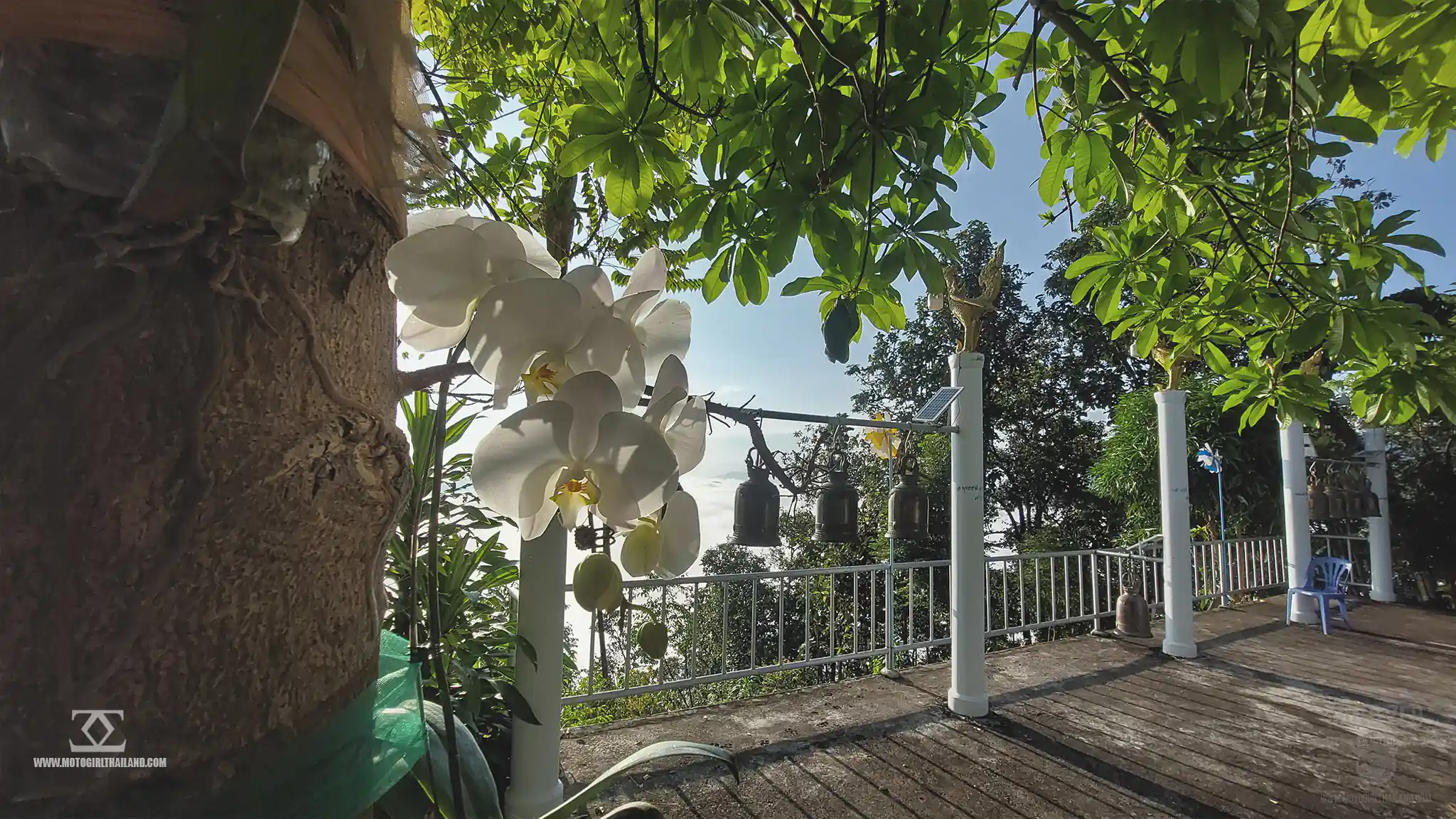 Doi Nok Pagoda, Samoeng Thailand