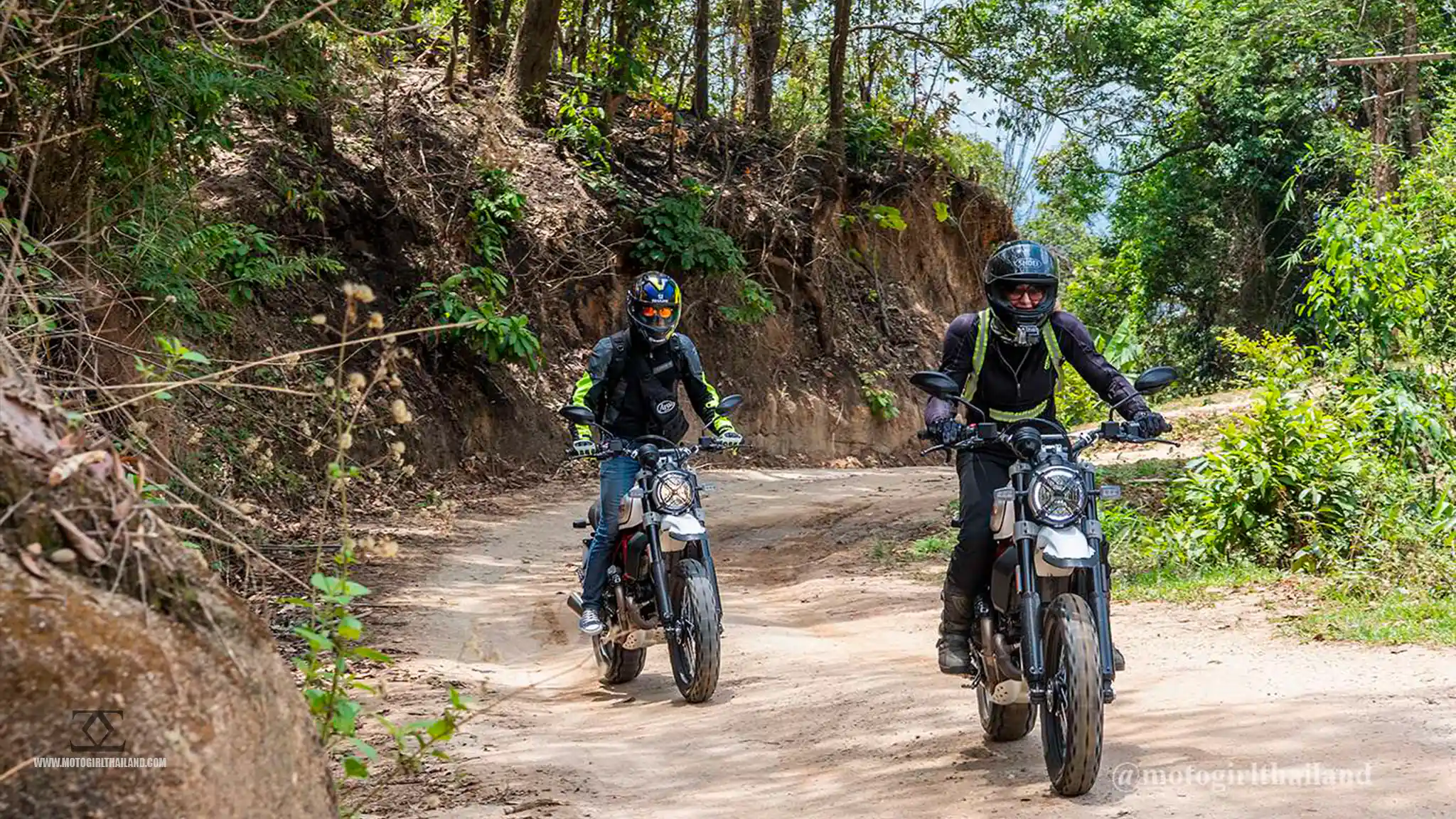 Ducati Ride Chiang Dao Mud San Pa Kia Viewpoint Mountain