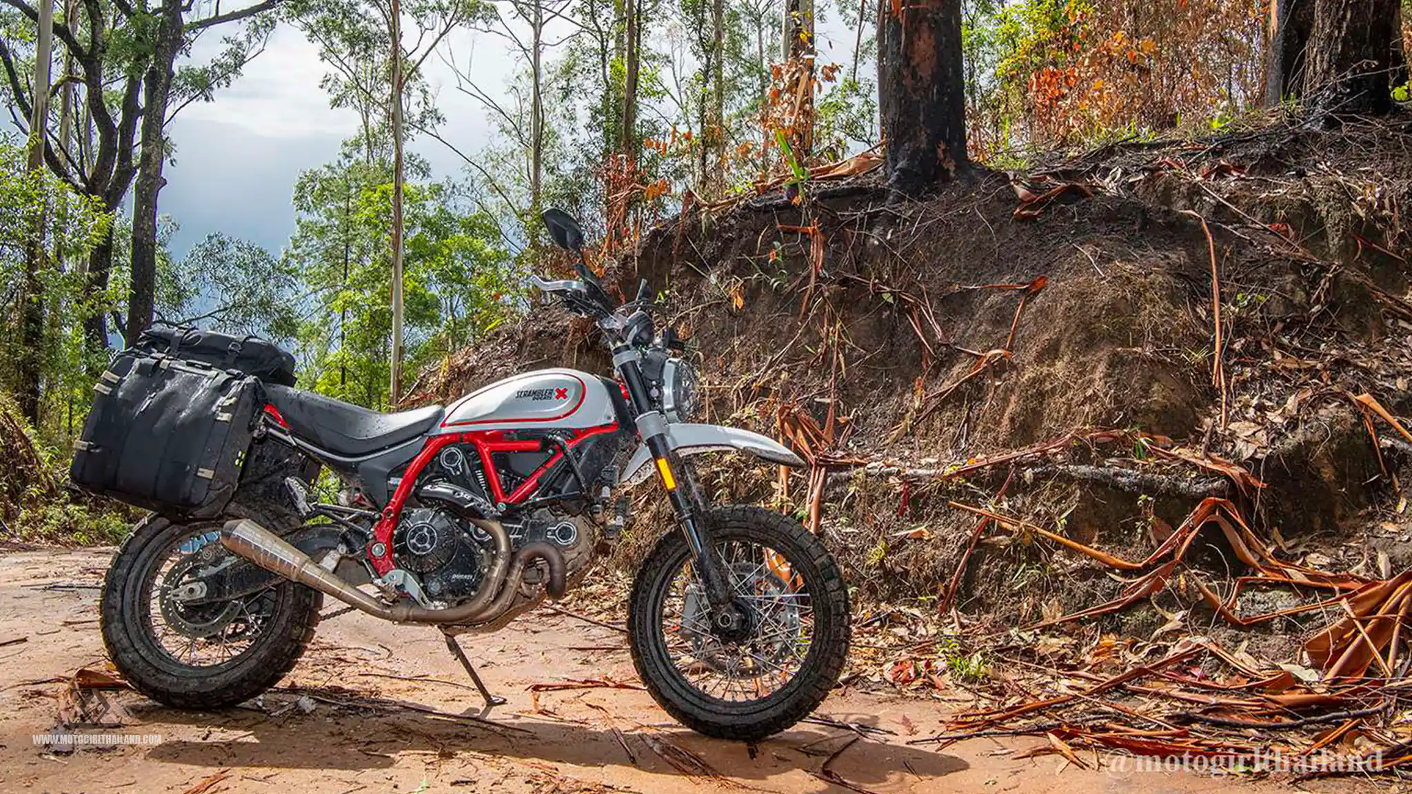 Ducati Ride Chiang Dao Mud San Pa Kia Viewpoint Mountain