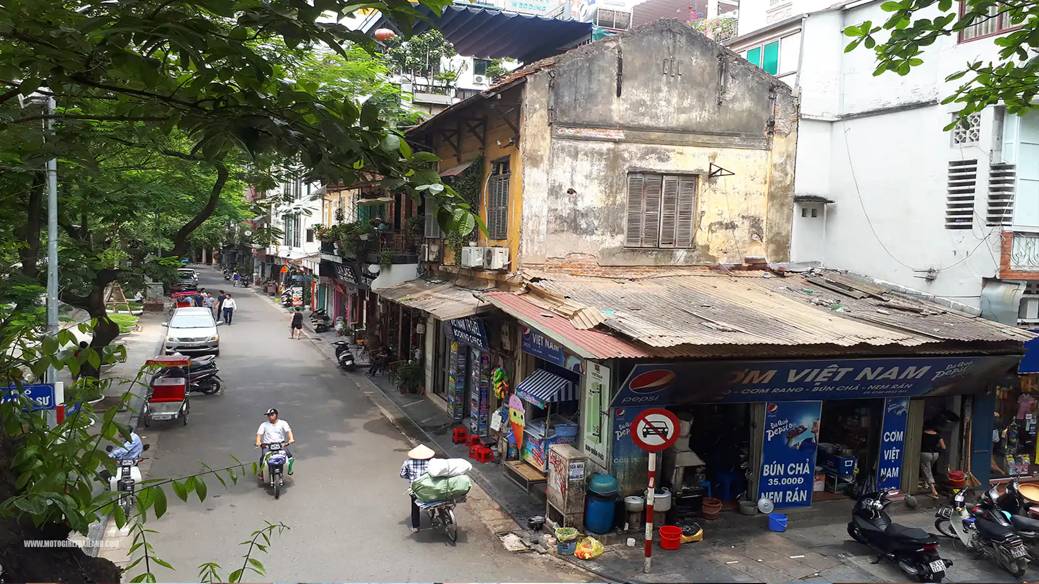 Hanoi TV Crew