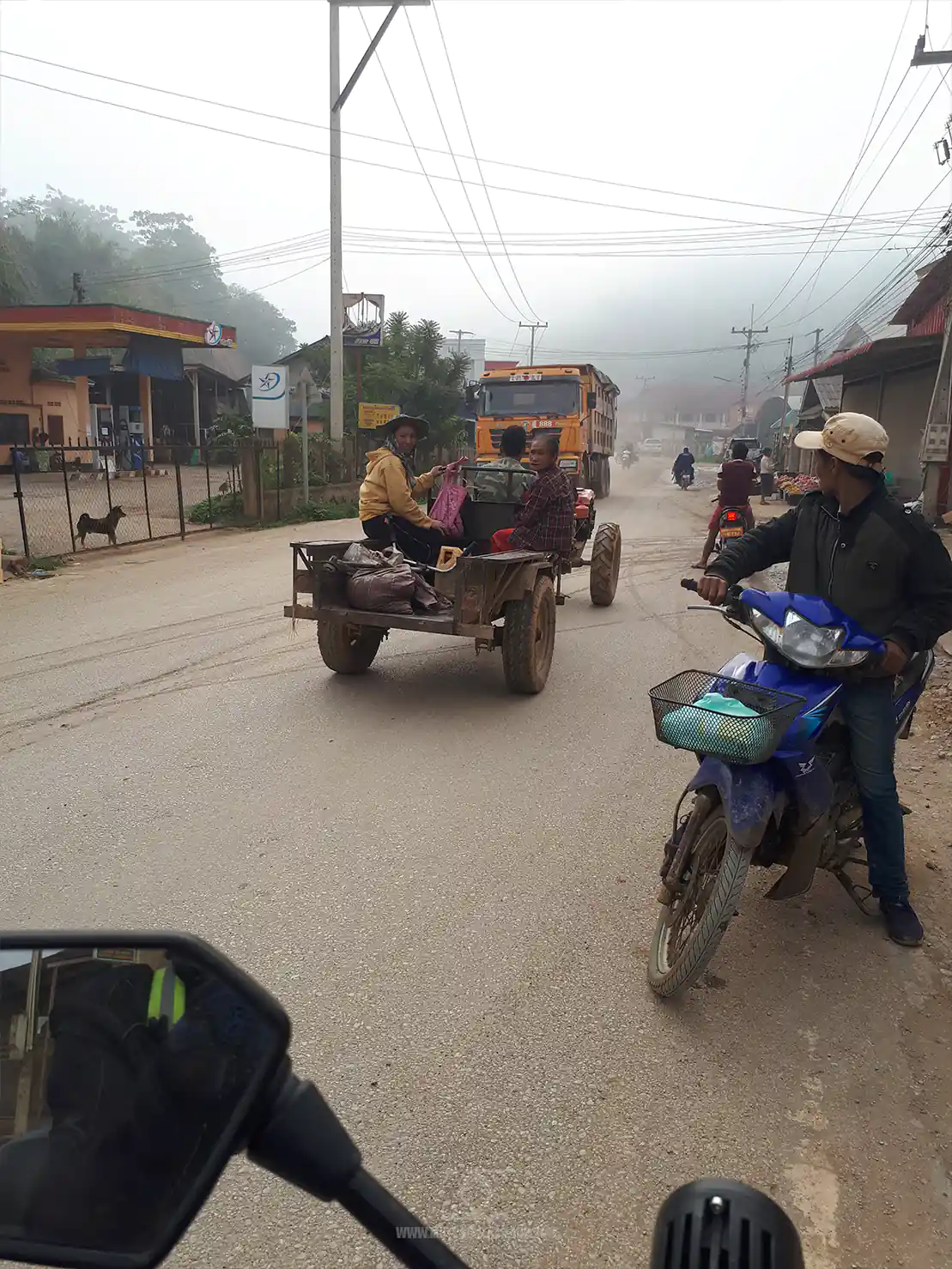 Laos Na Mor Town