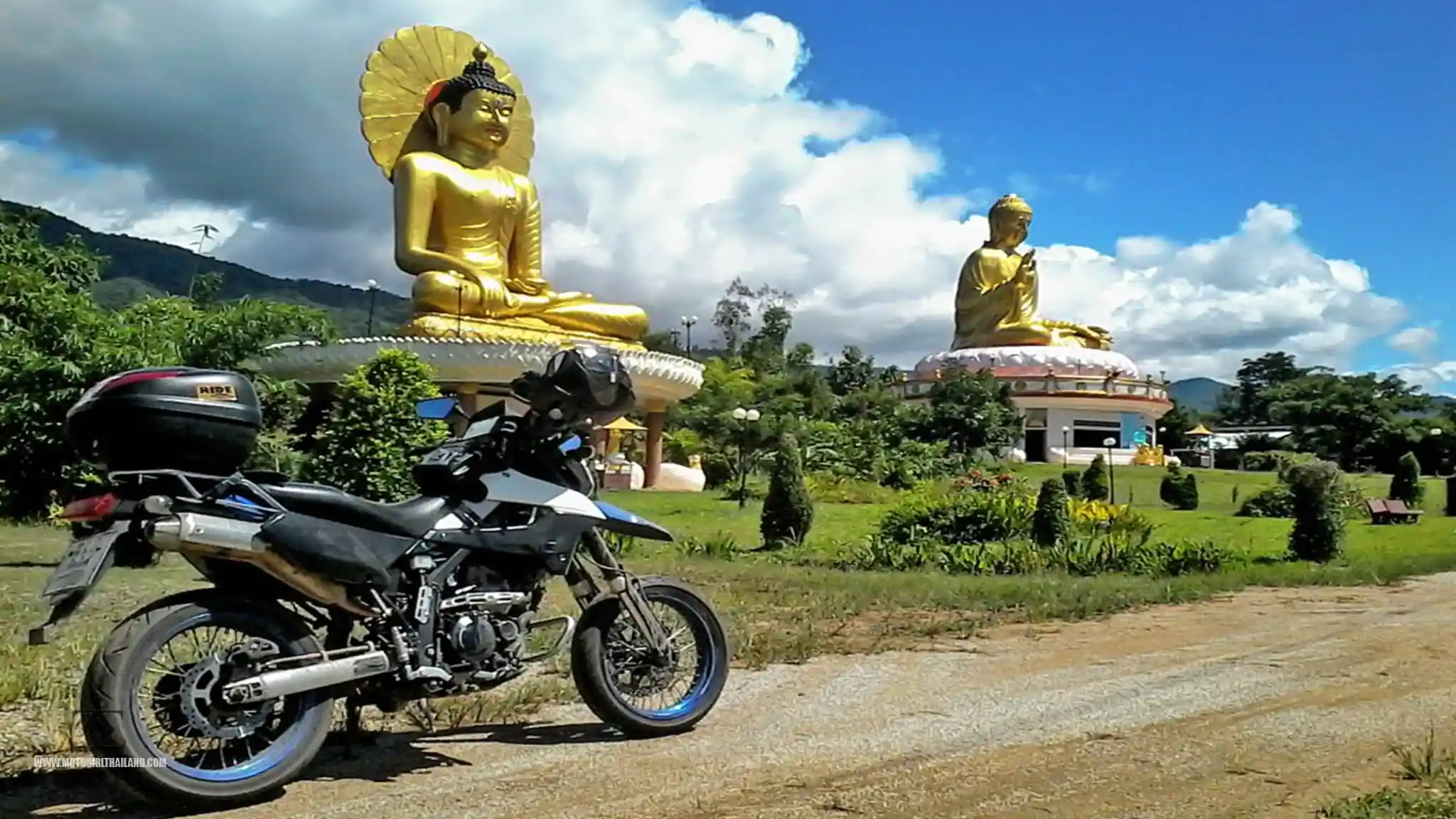 Mae Ai Statues Monuments