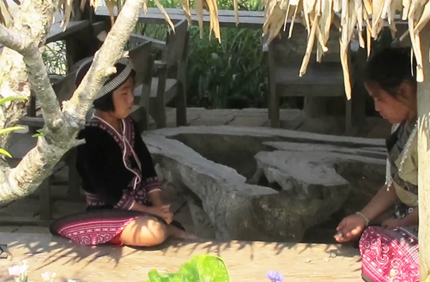 Hmong Hilltribe Children