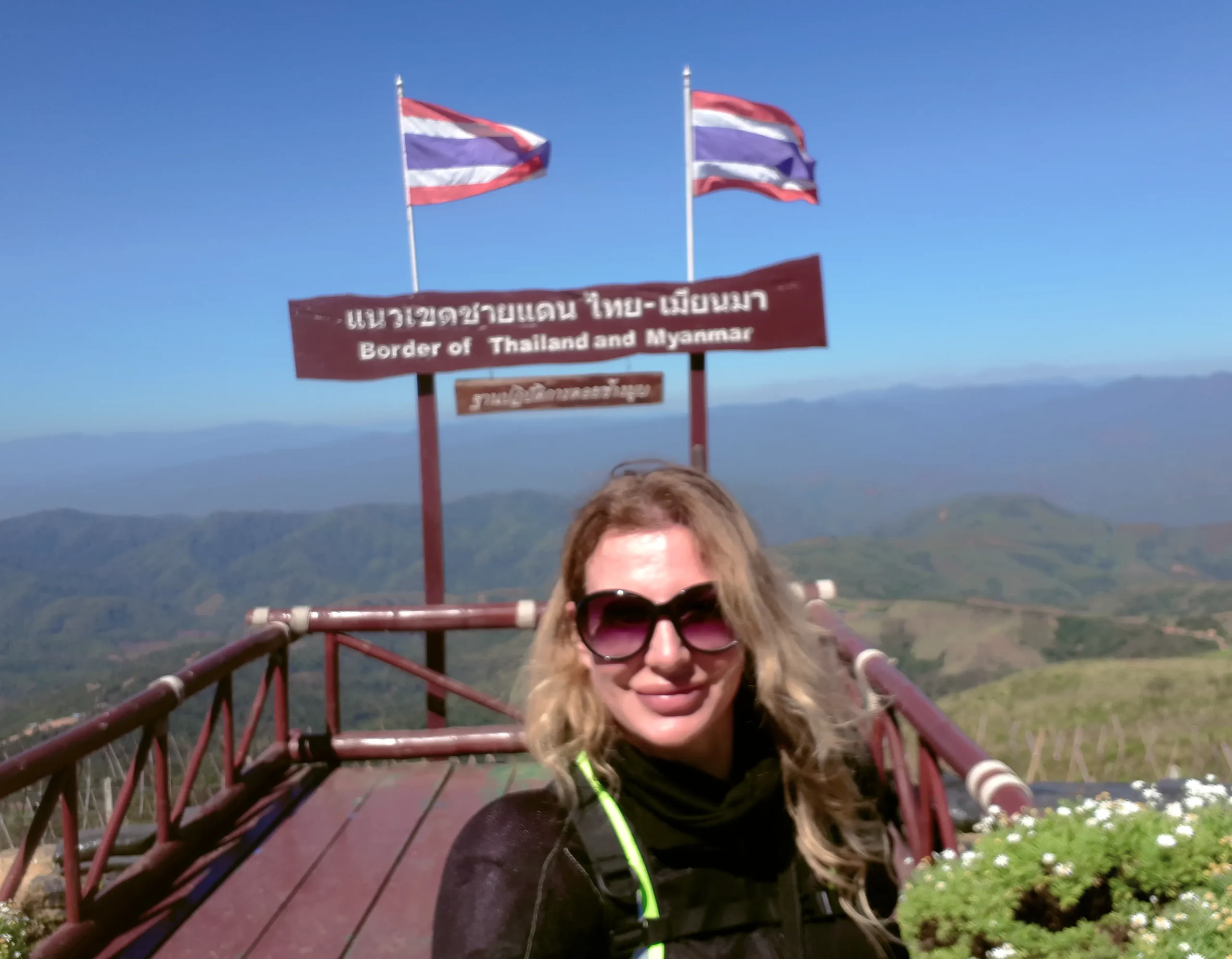 R1149 Border Route Army Viewpoint
