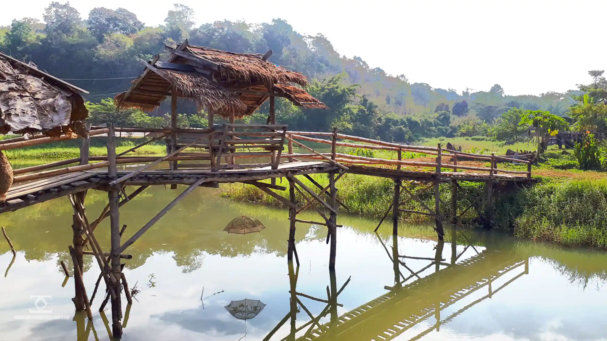 Rong Bia Riverside Garden Restaurant