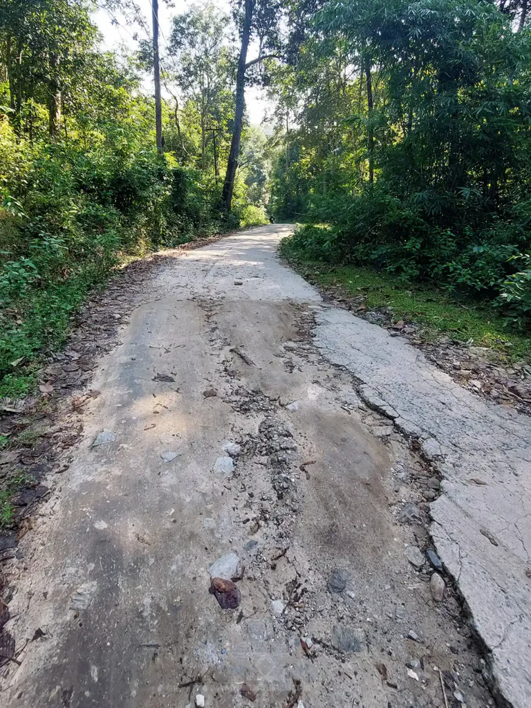 Samoeng Tai Broken Up Road Section