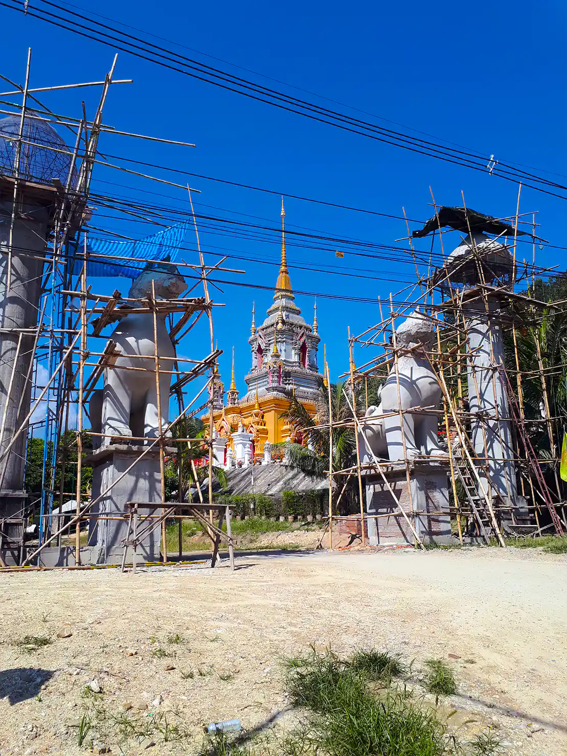 Temple At Doi Inthanon Checkpoint