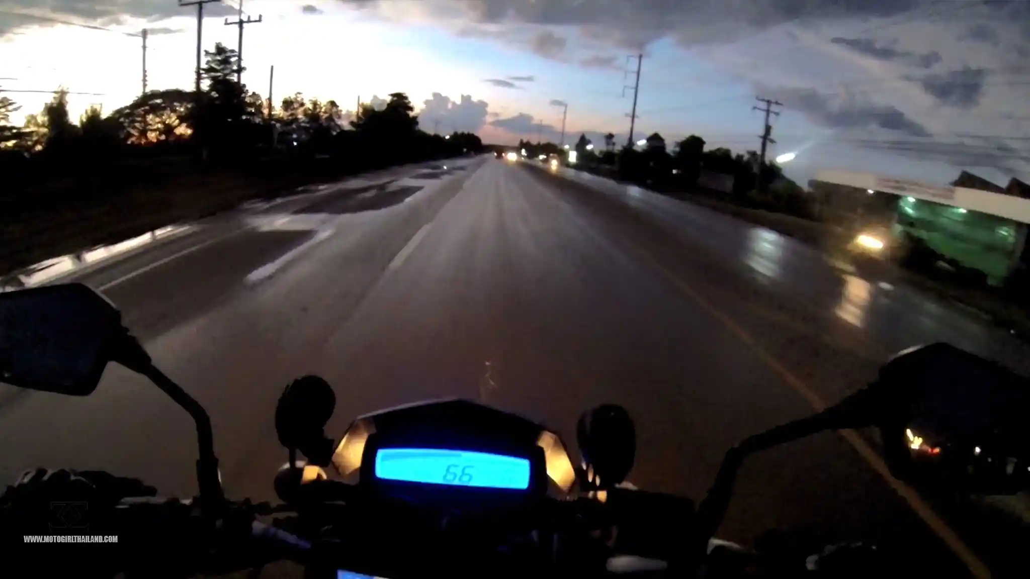 Vientiane Laos to Chiang Mai in The Dark 1