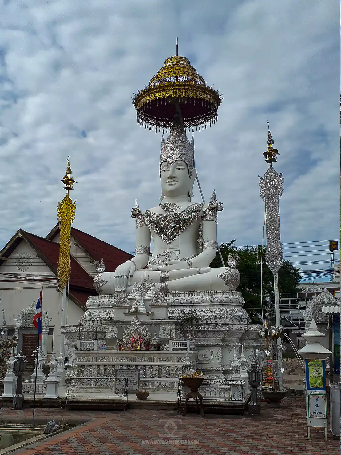 Wat Chiang Rai, Lampang