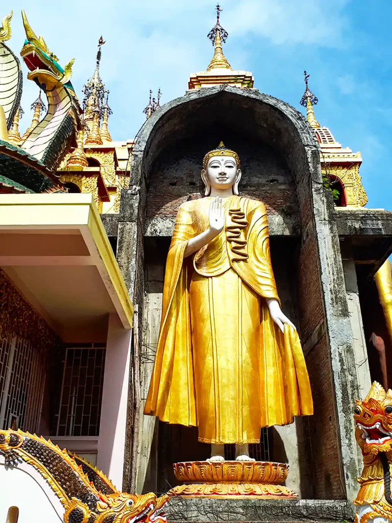 Wat Phra That Suthon Mongkhon Khiri