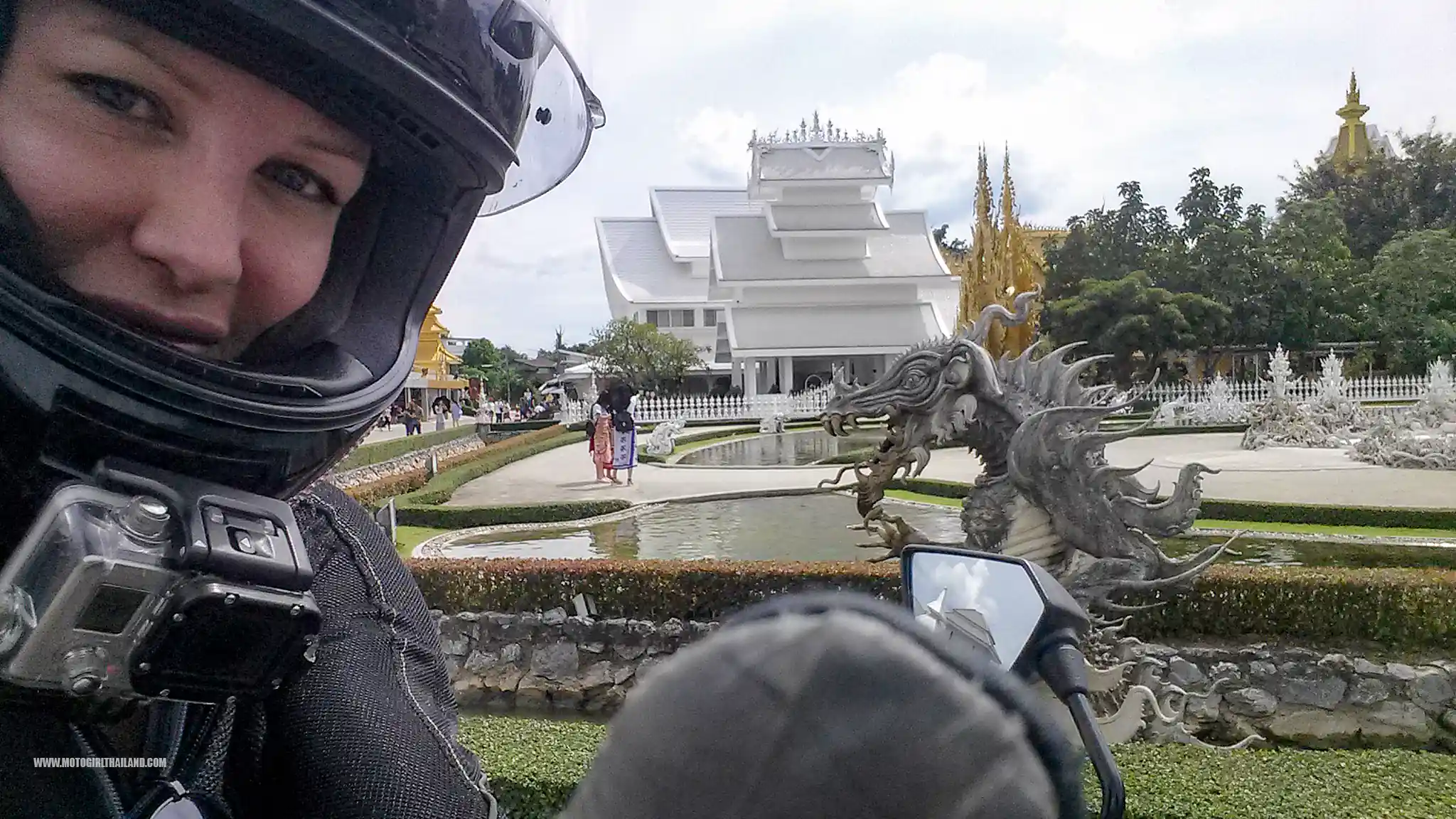 Mae Sai Border Crossing Zed