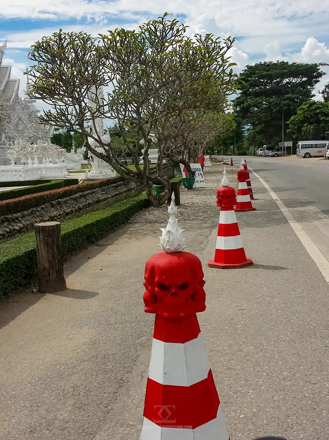 Wat Rong Khun White Temple Chiang Rai