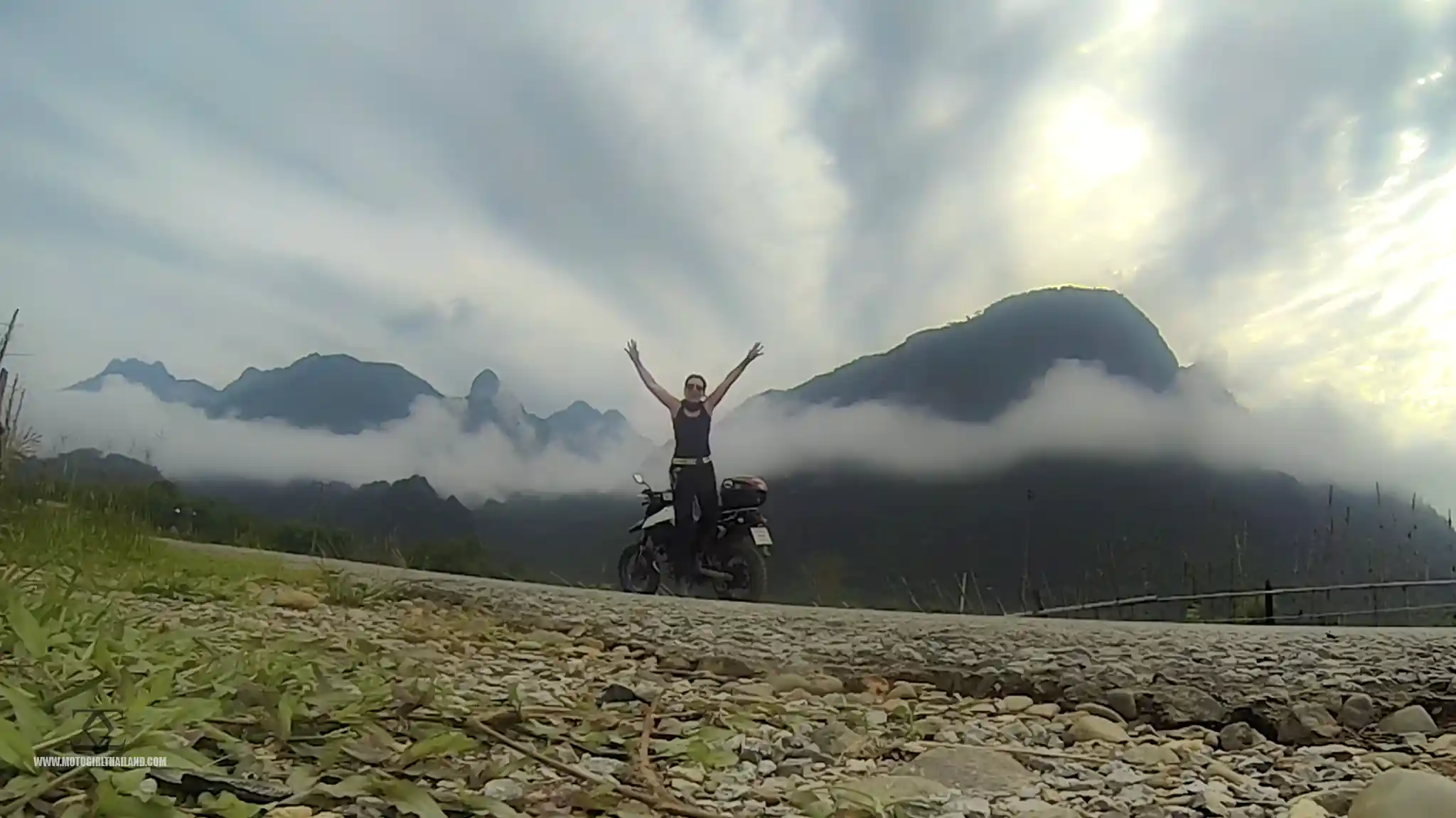 Zed Misty Laos Vang Vieng
